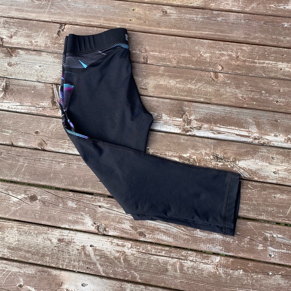 Fila Running Cropped Legging - Picture 5 of 5